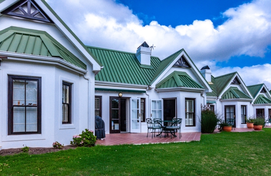 To Let 1 Bedroom Property for Rent in Fancourt Western Cape